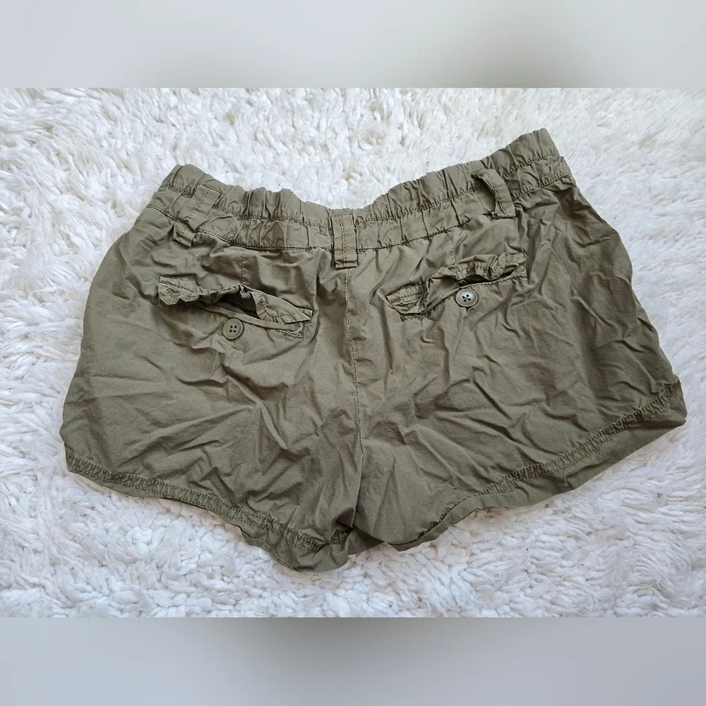 Gap Olive Green Women's Shorts